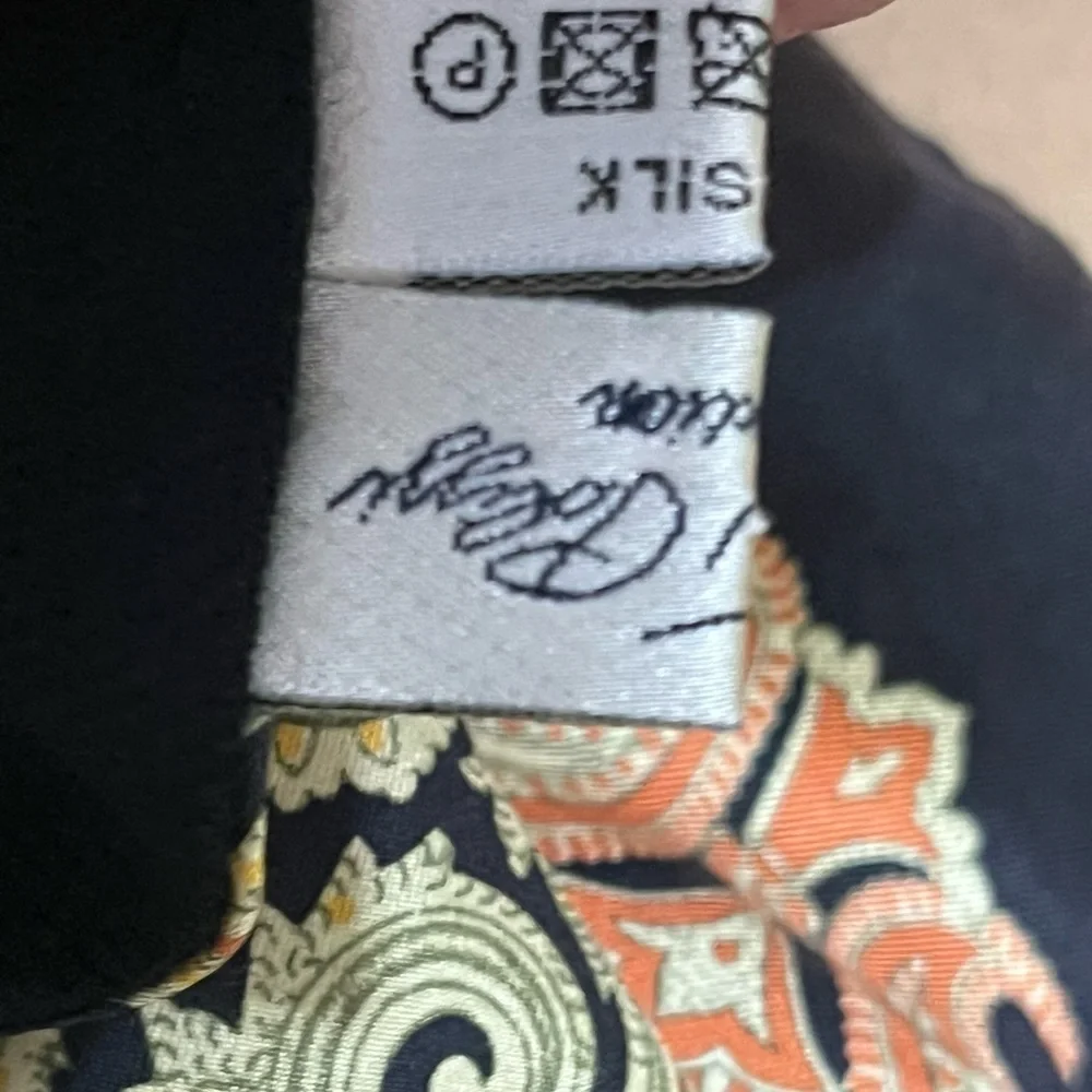 Taska Polyyi Silk Scarf